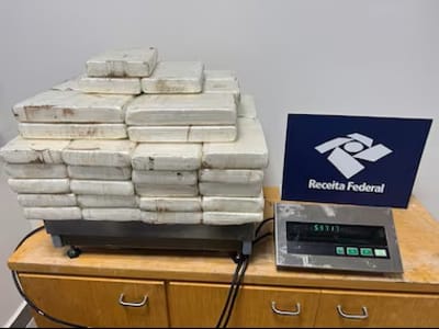 receita-federal-apreende-116-kg-de-cocaina-no-aeroporto-de-guarulhos — 94
