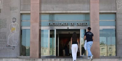 universidade-de-lisboa-e-o-maior-local-de-votacao-do-mundo — 77