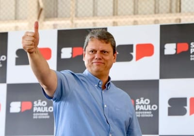 tarcisio-e-reeleito-governador-de-sp-com-62-85-dos-votos — 61