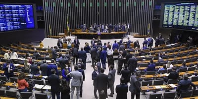 numero-de-parlamentares-negros-na-camara-cai-para-135 — eleicoes 2024