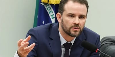 governo-adia-envio-de-mp-do-imposto-seletivo-para-apos-eleicoes — 41