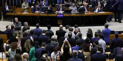 senado-marca-votacao-da-pec-que-acaba-com-a-jornada-6×1-1 — 36
