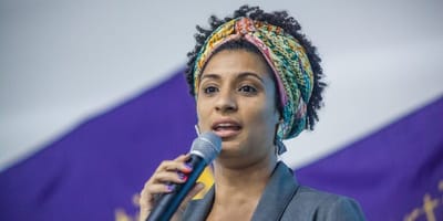 bolsonaristas-ofendem-memoria-de-marielle-franco-em-ato-no-rio — 24