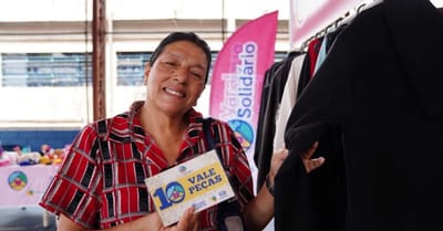varal-solidario-distribui-mil-pecas-de-roupas-e-calcados-para-100-moradores-em-g — 20