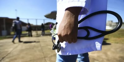 congresso-aprova-exame-obrigatorio-para-exercicio-da-medicina — 14