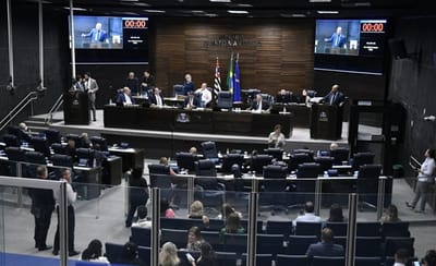 camara-de-guarulhos-convoca-sessao-extra-para-votar-aumento-do-iptu — 13