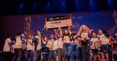 prefeitura-de-guarulhos-premia-educadores-em-evento-no-teatro-adamastor — 11