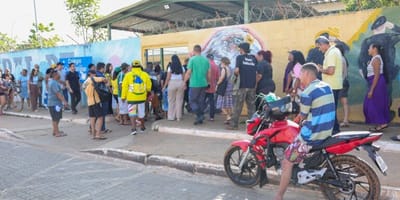 eleitores-do-df-acordam-cedo-para-votar-no-segundo-turno — politca