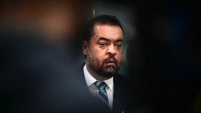 HIWjDK0XYAAQi L — ex governador claudio castro