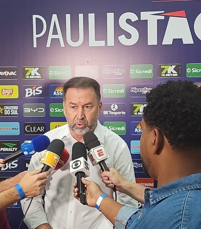 "Finais do Paulistão 2025: Corinthians e Palmeiras disputam 2 jogos decisivos com tecnologia de impedimento semiautomático. Veja datas, horários e tudo sobre o clássico!" — finais do paulistao 2025