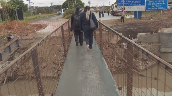 Guarulhos reconecta pedestres ao Aeroporto com passarela provisória na Jamil João Zarif