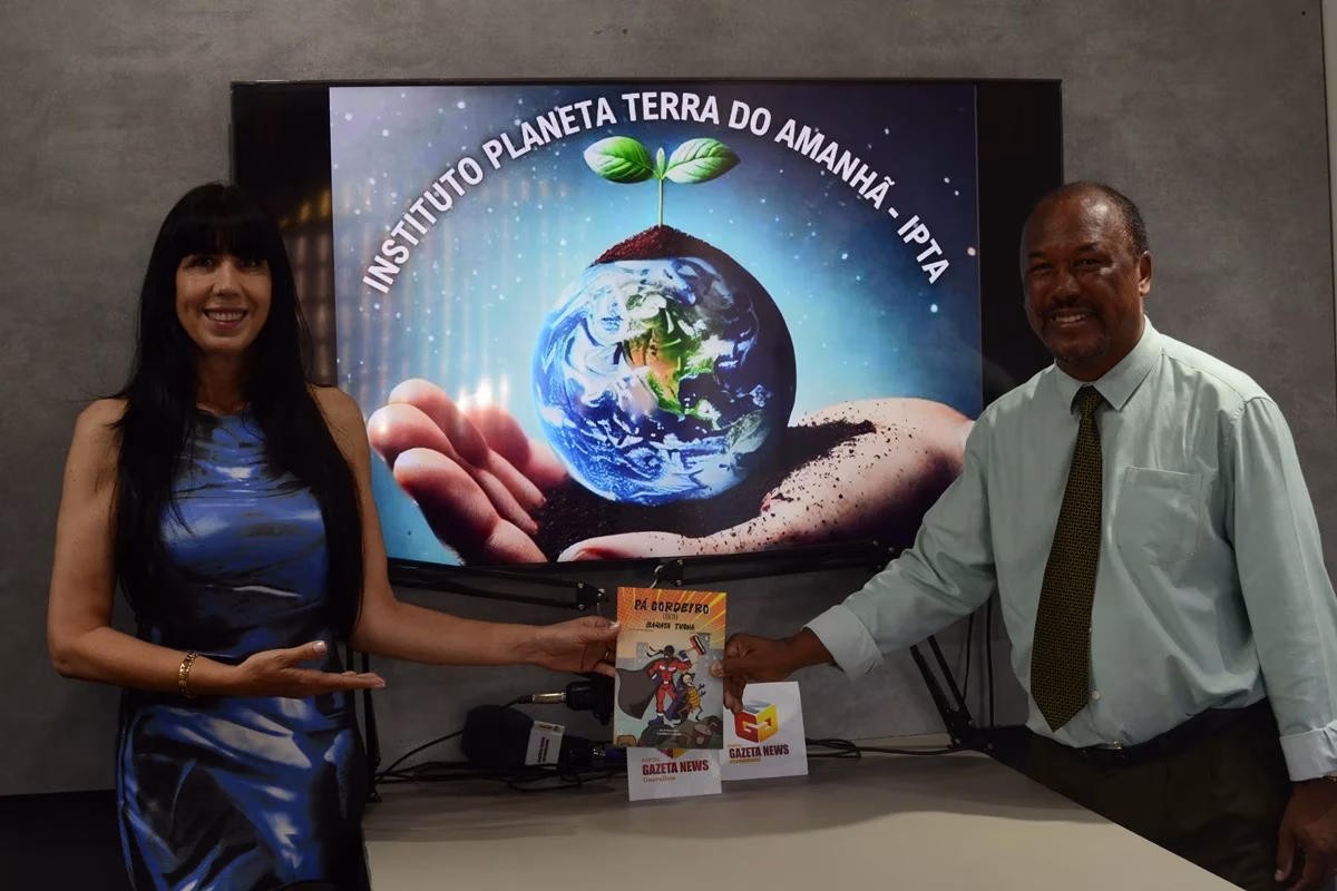 Cultura e Meio Ambiente em Pauta: Dr. Anizio Recebe a Diretora Teatral Patrícia Marques na Redação do Gazeta News Guarulhos