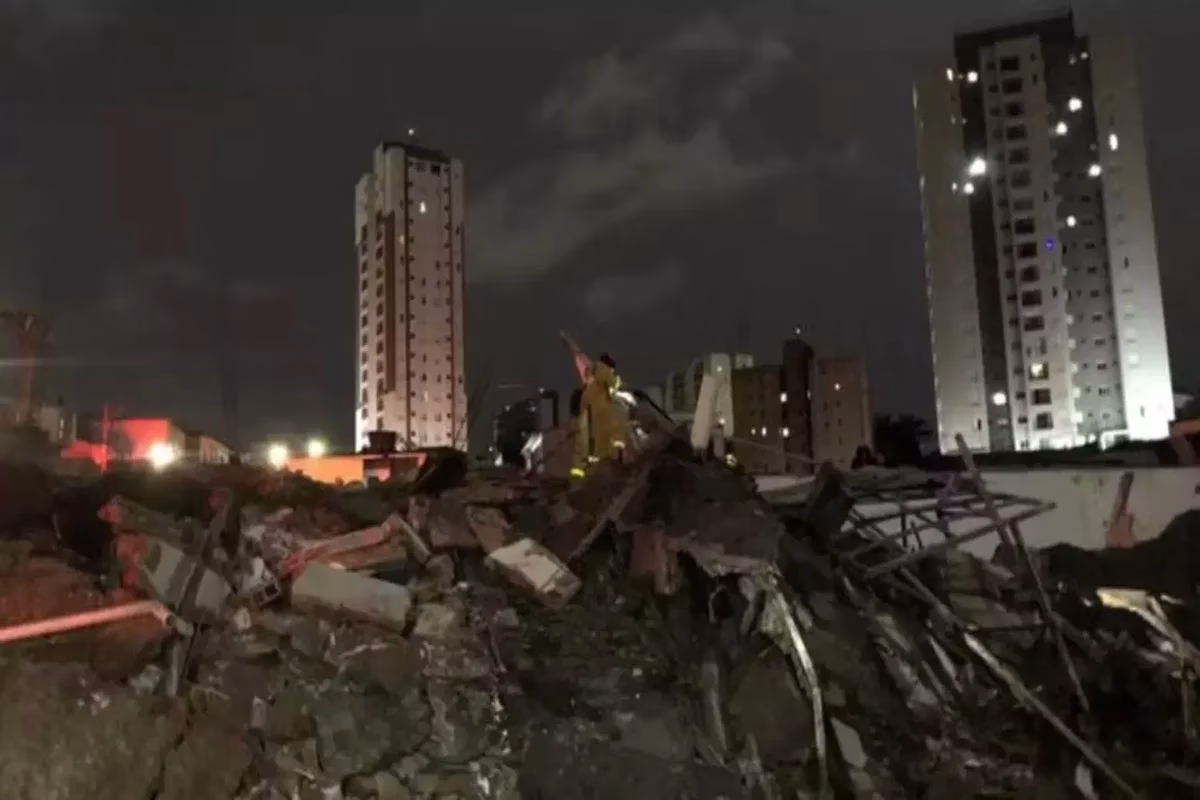 Prédio de 4 Andares Desaba em Guarulhos: Susto no Bairro Picanço